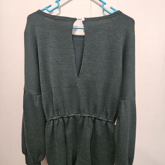 She + Sky Green Crew Neck Romper - Picture 4 of 4